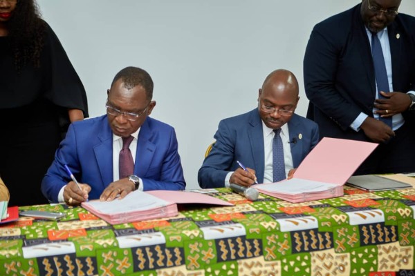 SIGNATURE DE CONVENTION : ONECI – CHAMBRE DES NOTAIRES DE CÔTE D’IVOIRE