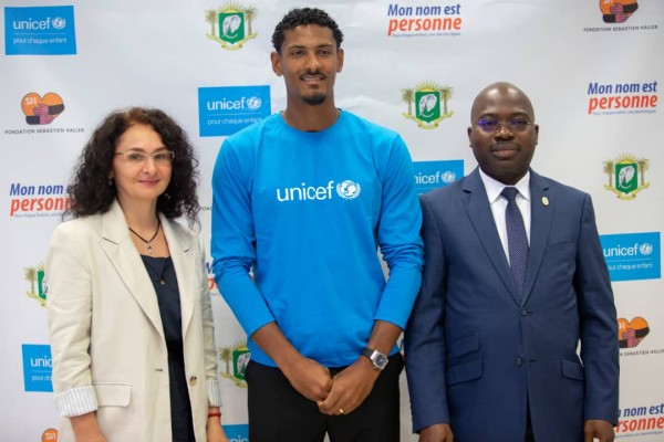 L’ONECI AVEC L’UNICEF POUR LA CAMPAGNE « NONAME »